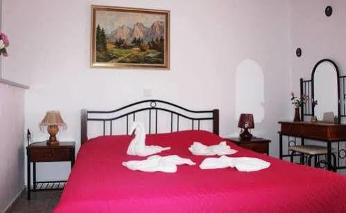 Yannis Pothoulakis Apartments Almirida Dış mekan fotoğraf